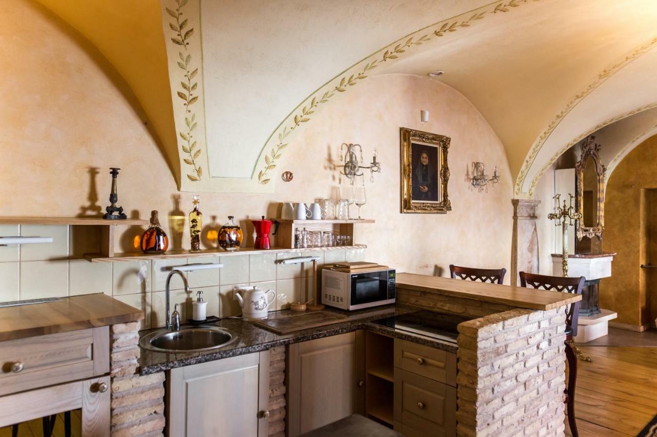 Antique Old Town Studio By Urban Rent Lejlighed Vilnius Eksteriør billede